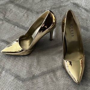 Beautiful Guess heels